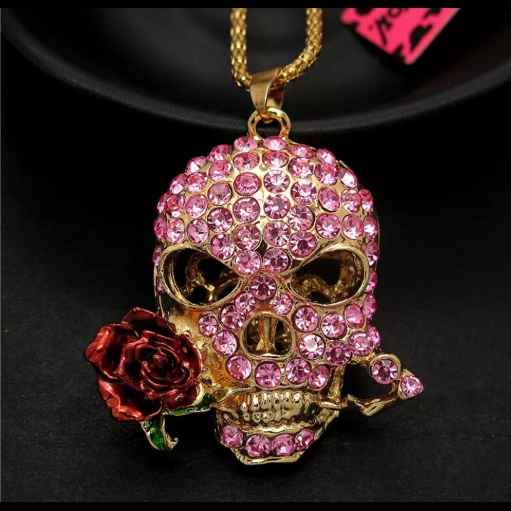 💀🌺BETSEY JOHNSON~ Candy SkullNecklace